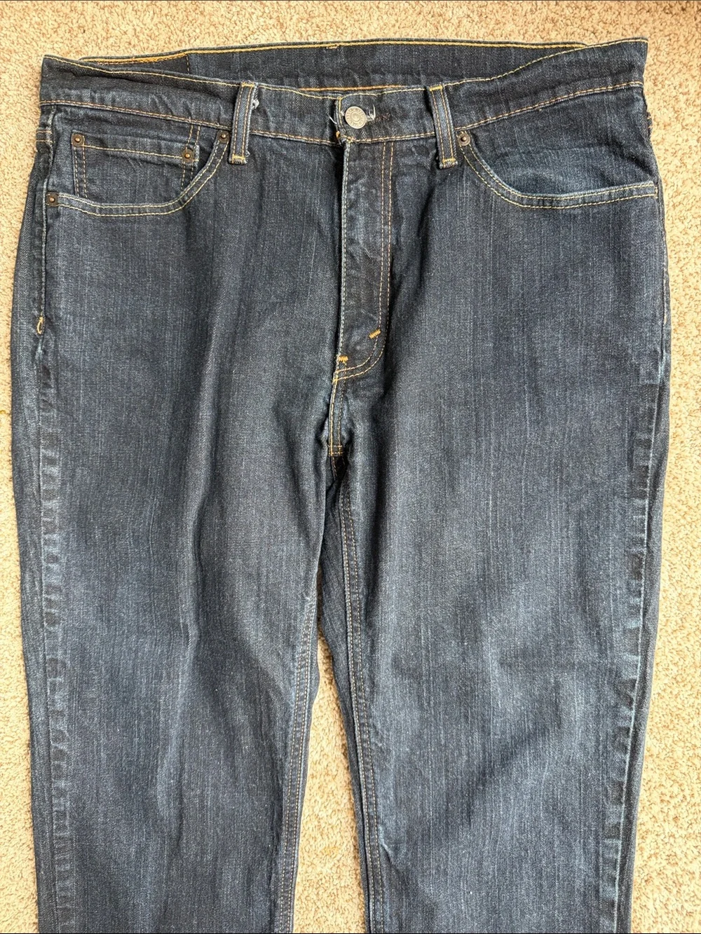 LEVI Dark Wash Straight Leg Jean